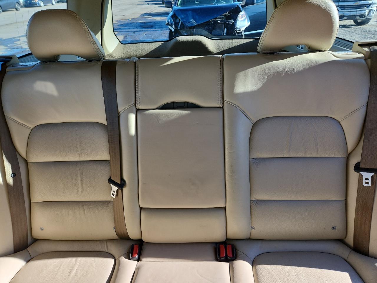 2008 Volvo Xc70 VIN: YV4BZ982081015819 Lot: 84601405