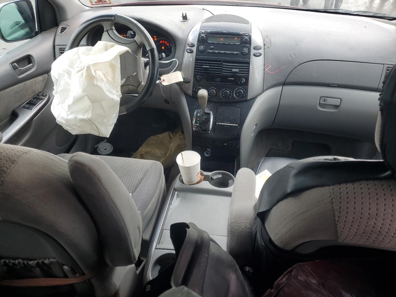 2008 Toyota Sienna Ce VIN: 5TDZK23C98S204520 Lot: 94631675