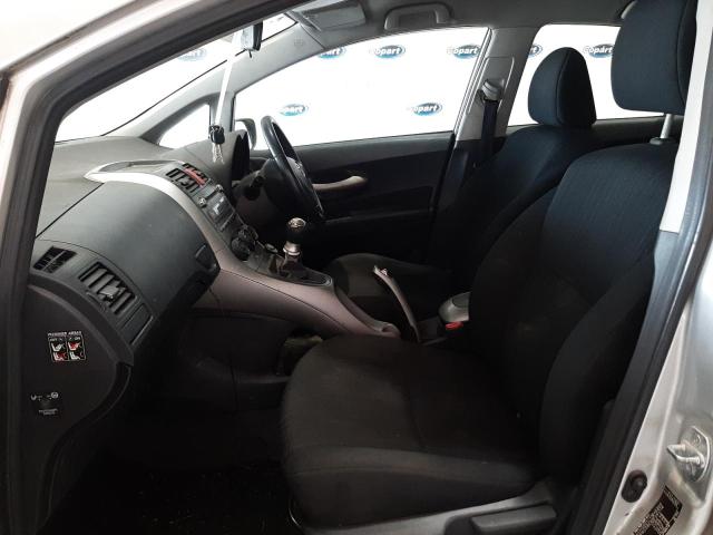 2008 TOYOTA AURIS 