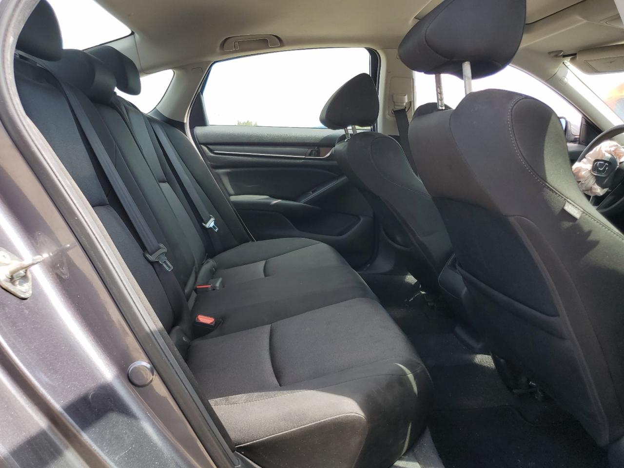 2019 Honda Accord Ex VIN: 1HGCV1F43KA136068 Lot: 71077805