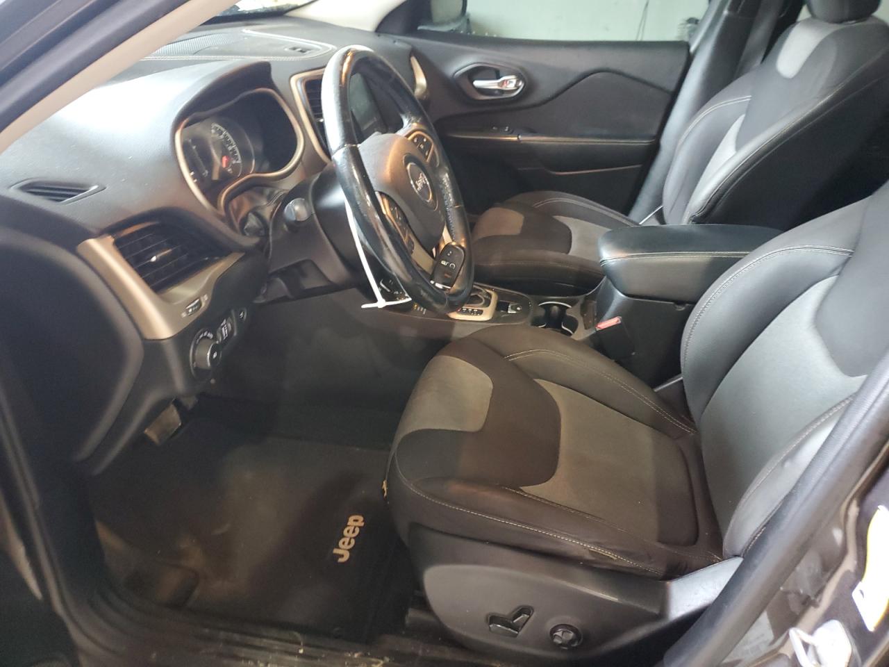 2014 Jeep Cherokee Latitude VIN: 1C4PJMCB6EW305281 Lot: 80267585