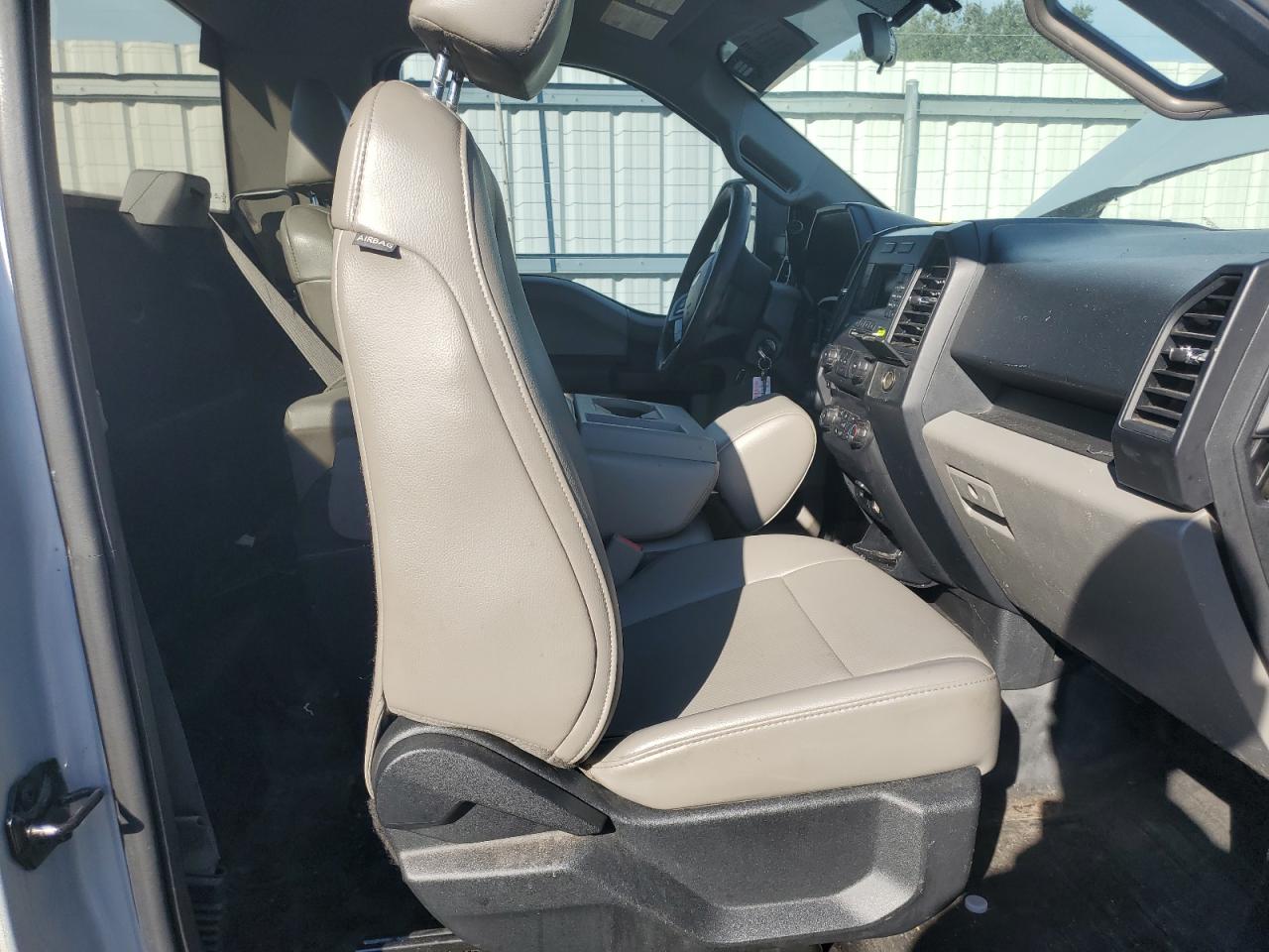 2017 Ford F150 VIN: 1FTNF1CF1HKD76359 Lot: 84202245