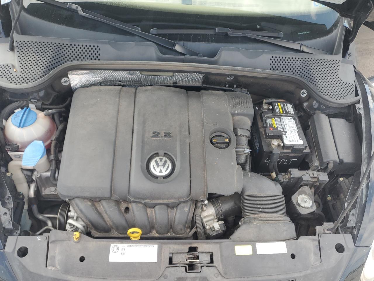 2014 Volkswagen Beetle VIN: 3VWJP7AT3EM610087 Lot: 80900755