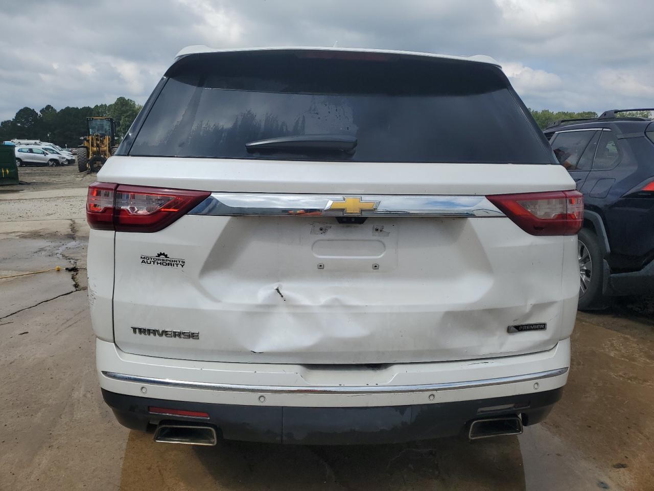 2018 Chevrolet Traverse Premier VIN: 1GNERKKW8JJ104361 Lot: 71651405