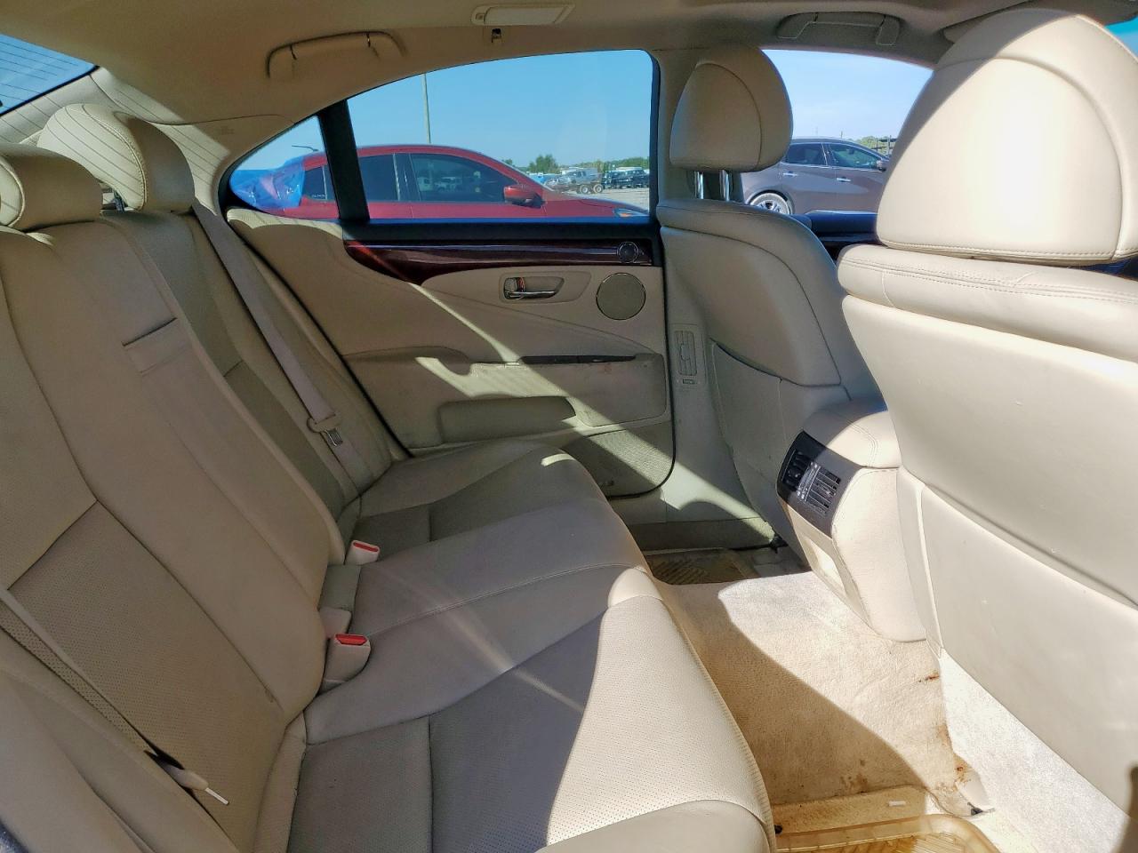 2007 Lexus Ls 460 VIN: JTHBL46F875038946 Lot: 82050565