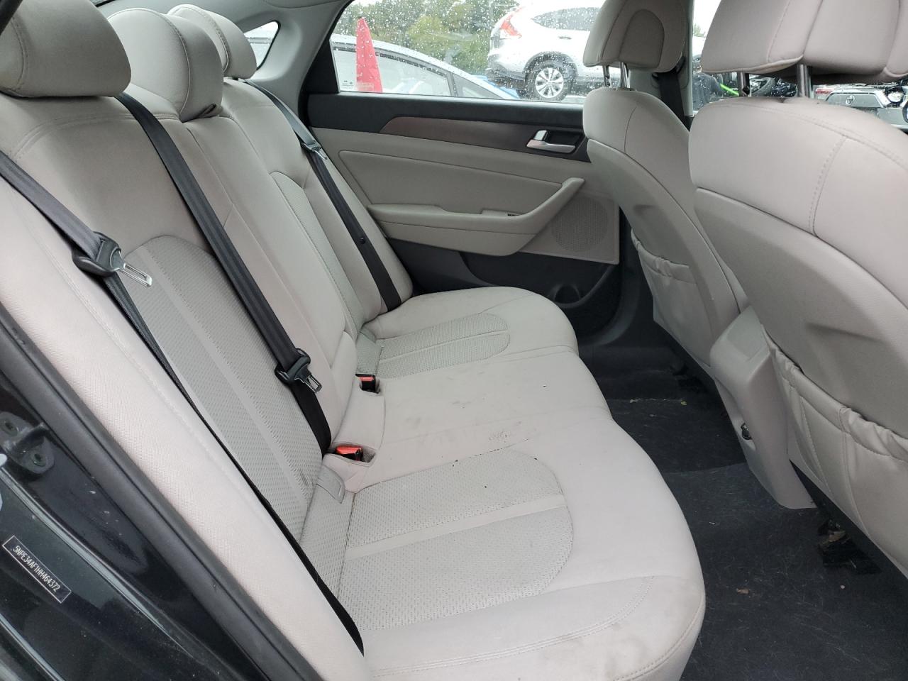 2017 Hyundai Sonata Sport VIN: 5NPE34AF1HH464372 Lot: 81839605