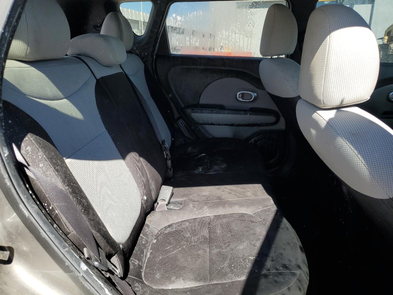 2016 Kia Soul VIN: KNDJN2A21G7273791 Lot: 81475175