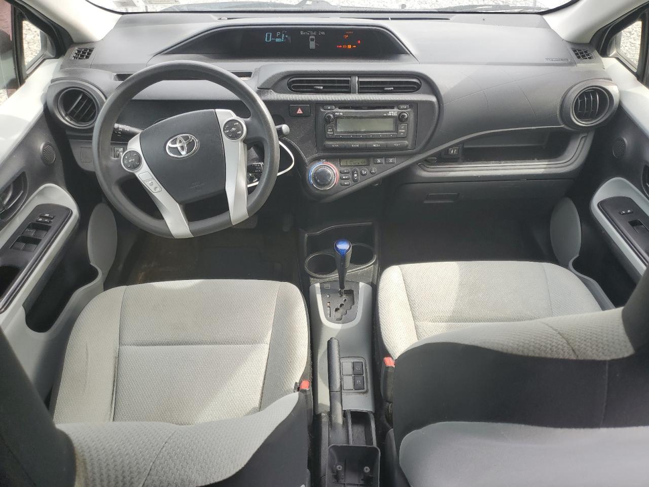 2014 Toyota Prius C VIN: JTDKDTB38E1072460 Lot: 80341025