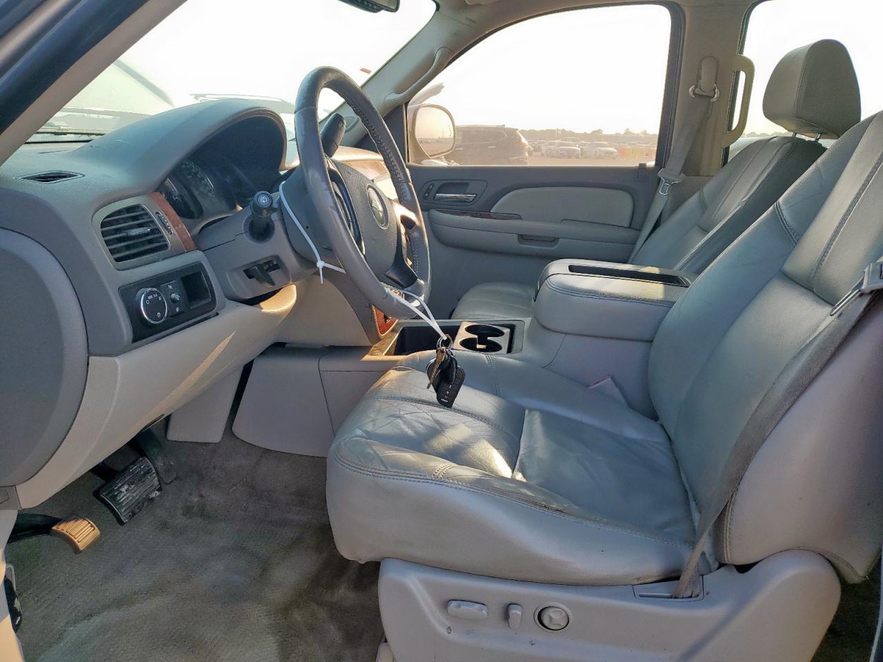 2007 Chevrolet Tahoe C1500 VIN: 1GNFC13J47J401428 Lot: 80751625