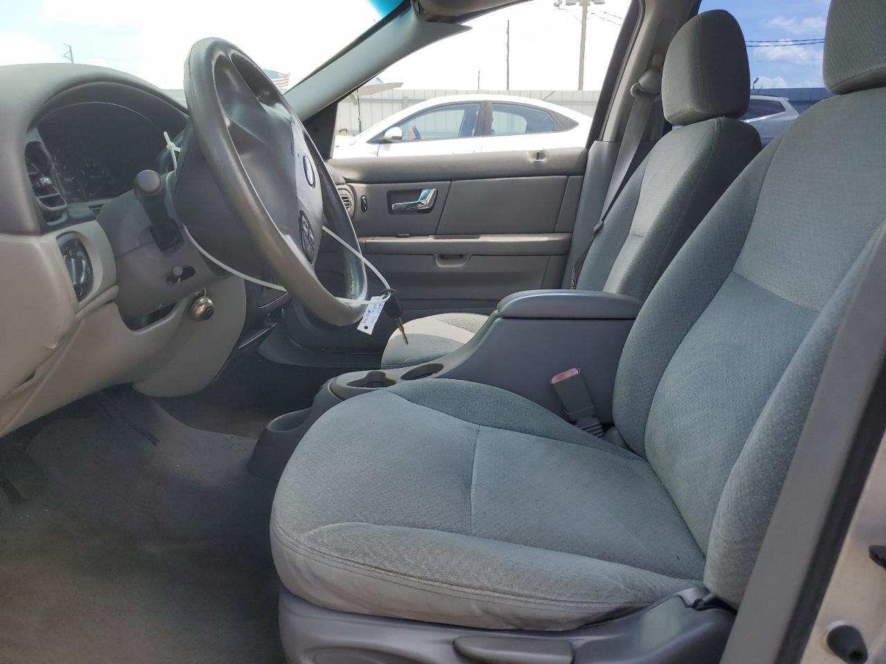 2000 Ford Taurus Lx VIN: 1FAFP52U9YA110348 Lot: 70742405