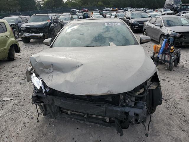 TOYOTA CAMRY 2017 Золотой