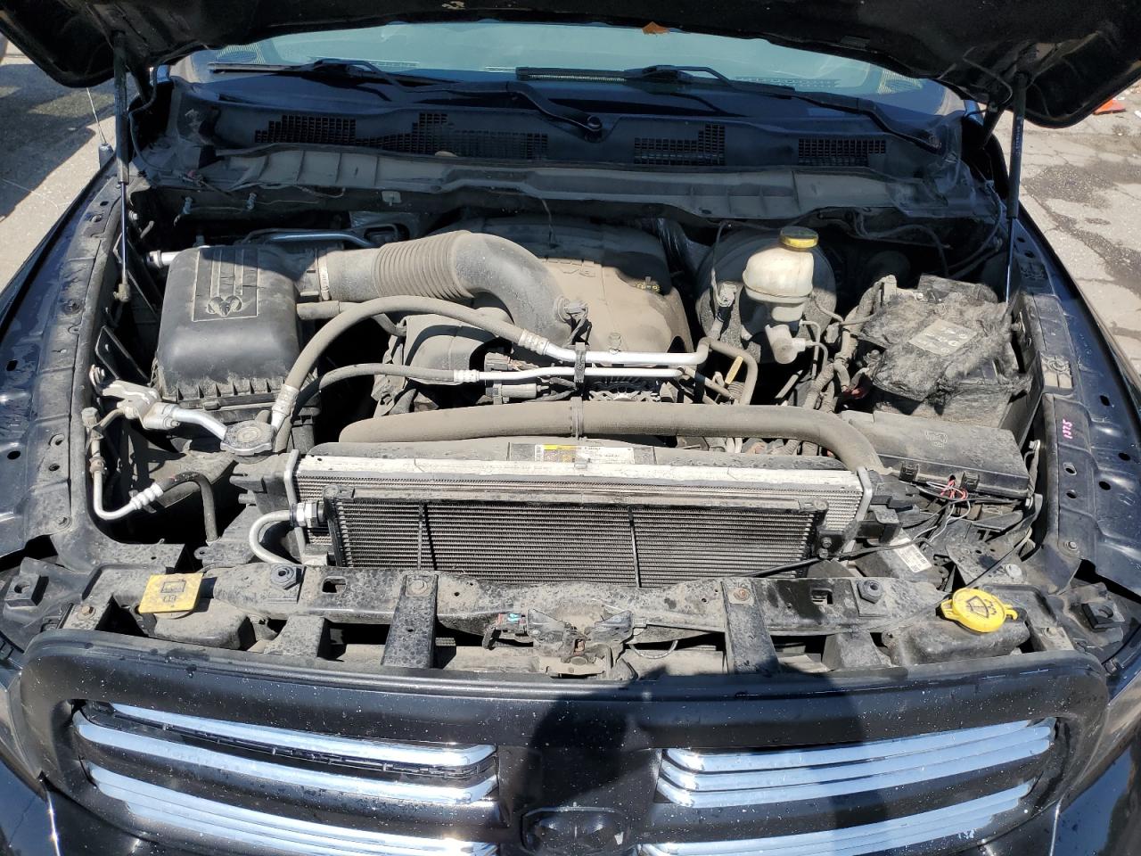 2017 Ram 1500 Slt VIN: 3C6RR7LT9HG746764 Lot: 70769095