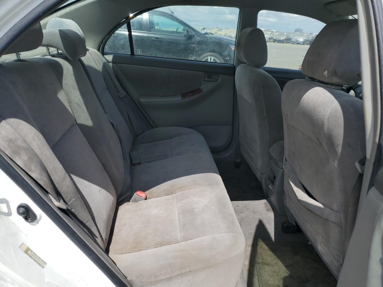 2005 Toyota Corolla Ce VIN: JTDBR32E952057401 Lot: 71324855