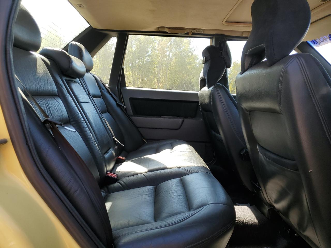 1995 Volvo 850 T5R VIN: YV1LS5817S2229309 Lot: 84764455