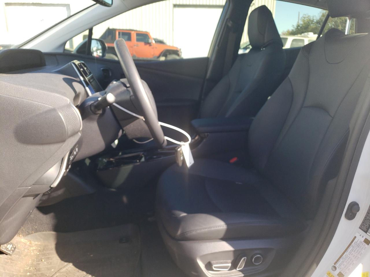 2017 Toyota Prius VIN: JTDKARFU8H3037697 Lot: 80854205