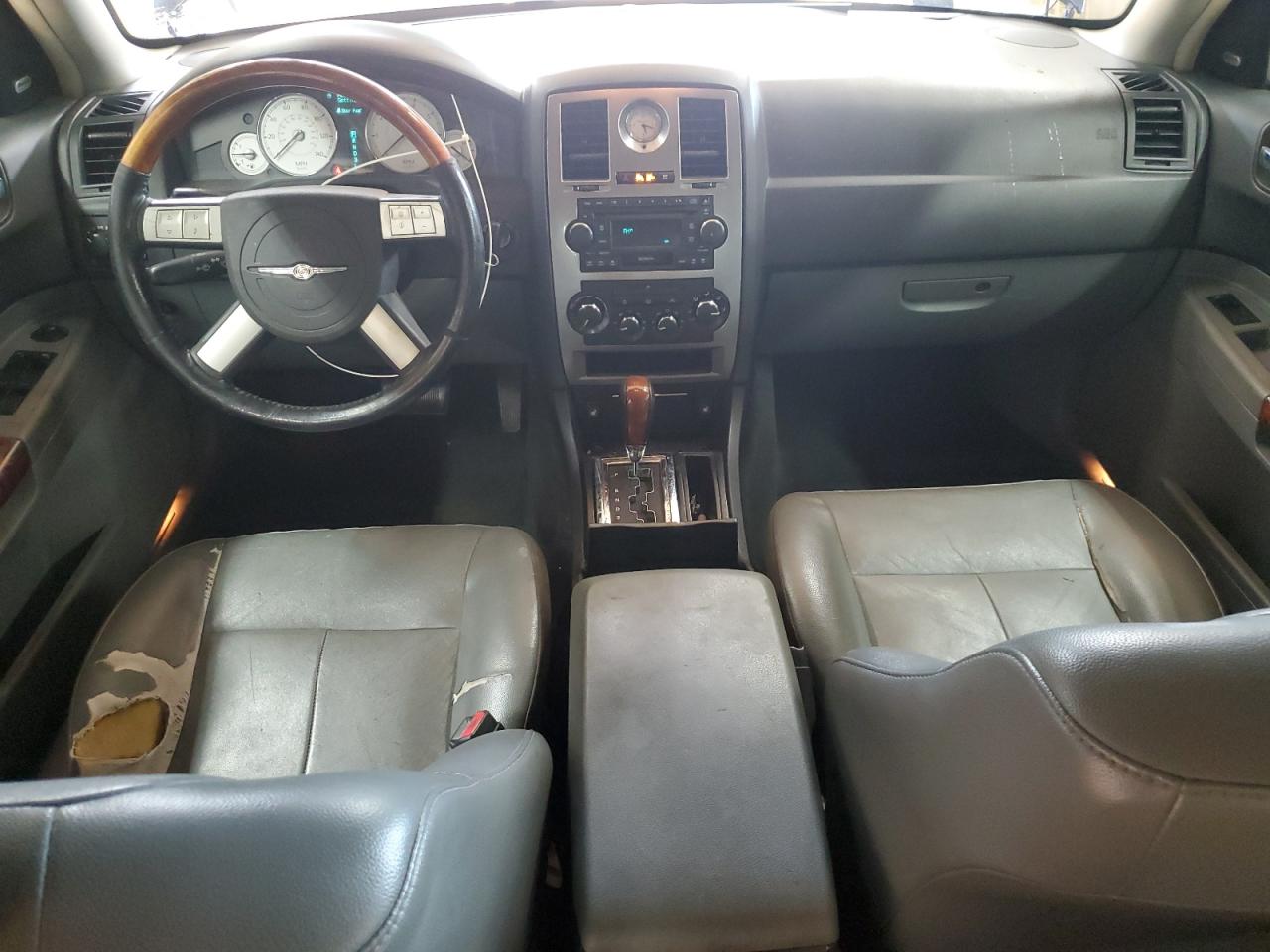 2005 Chrysler 300 Touring VIN: 2C3JA53G85H645669 Lot: 81824415