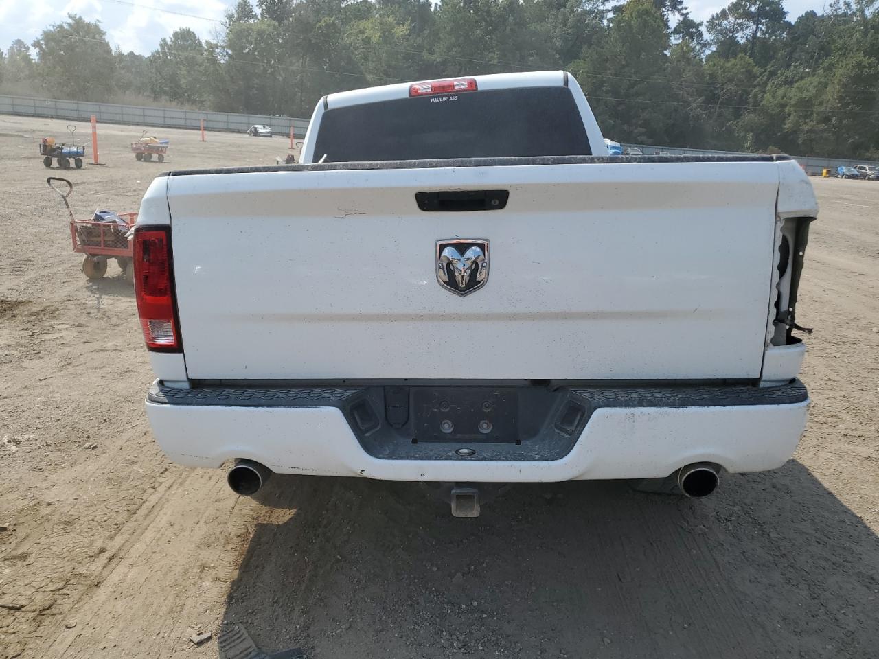 2014 Ram 1500 St VIN: 3C6JR6ATXEG102874 Lot: 81008085