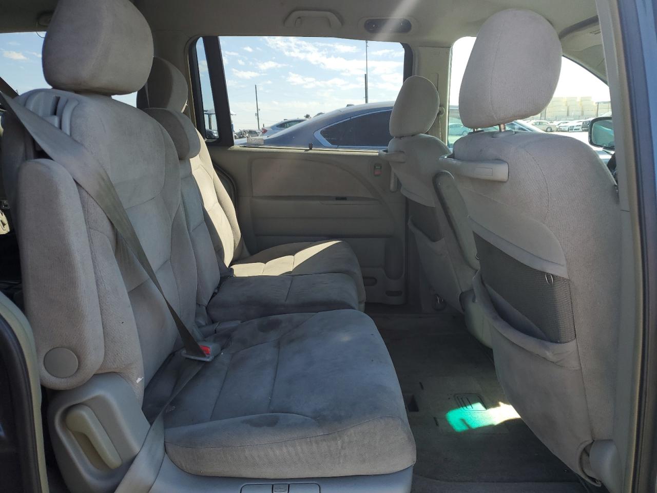2005 Honda Odyssey Ex VIN: 5FNRL38475B067713 Lot: 84043865