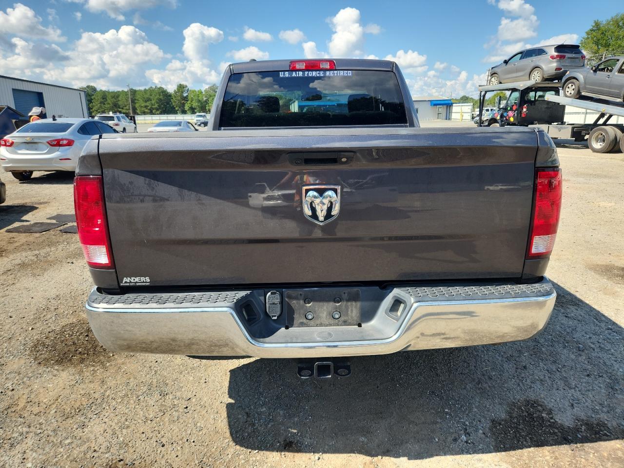 2018 Ram 1500 St VIN: 1C6RR6FG3JS210982 Lot: 83967415