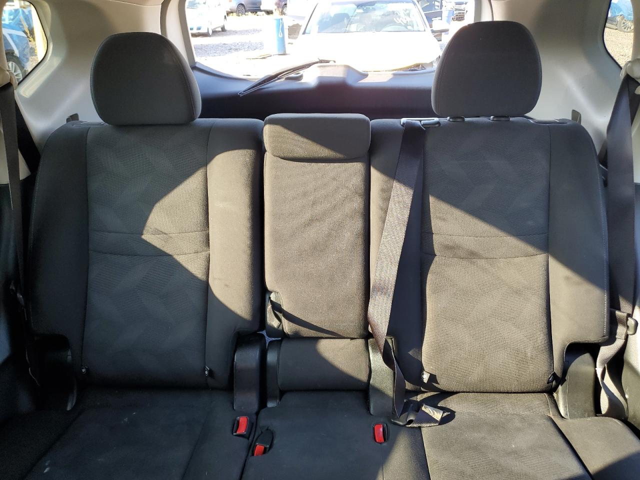 2016 Nissan Rogue S VIN: KNMAT2MV9GP646457 Lot: 81254945