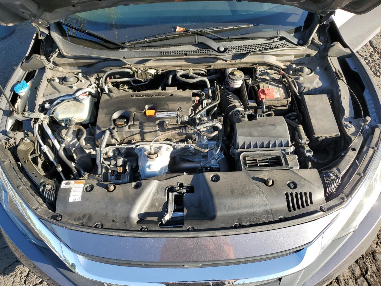 2018 Honda Civic Lx VIN: 2HGFC2F59JH519739 Lot: 81798125