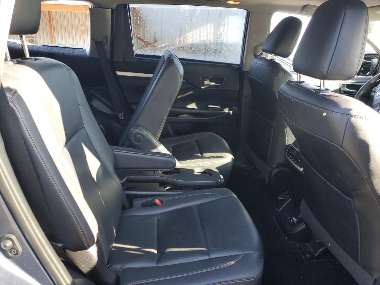 2019 Toyota Highlander Se VIN: 5TDJZRFH9KS706671 Lot: 81018245