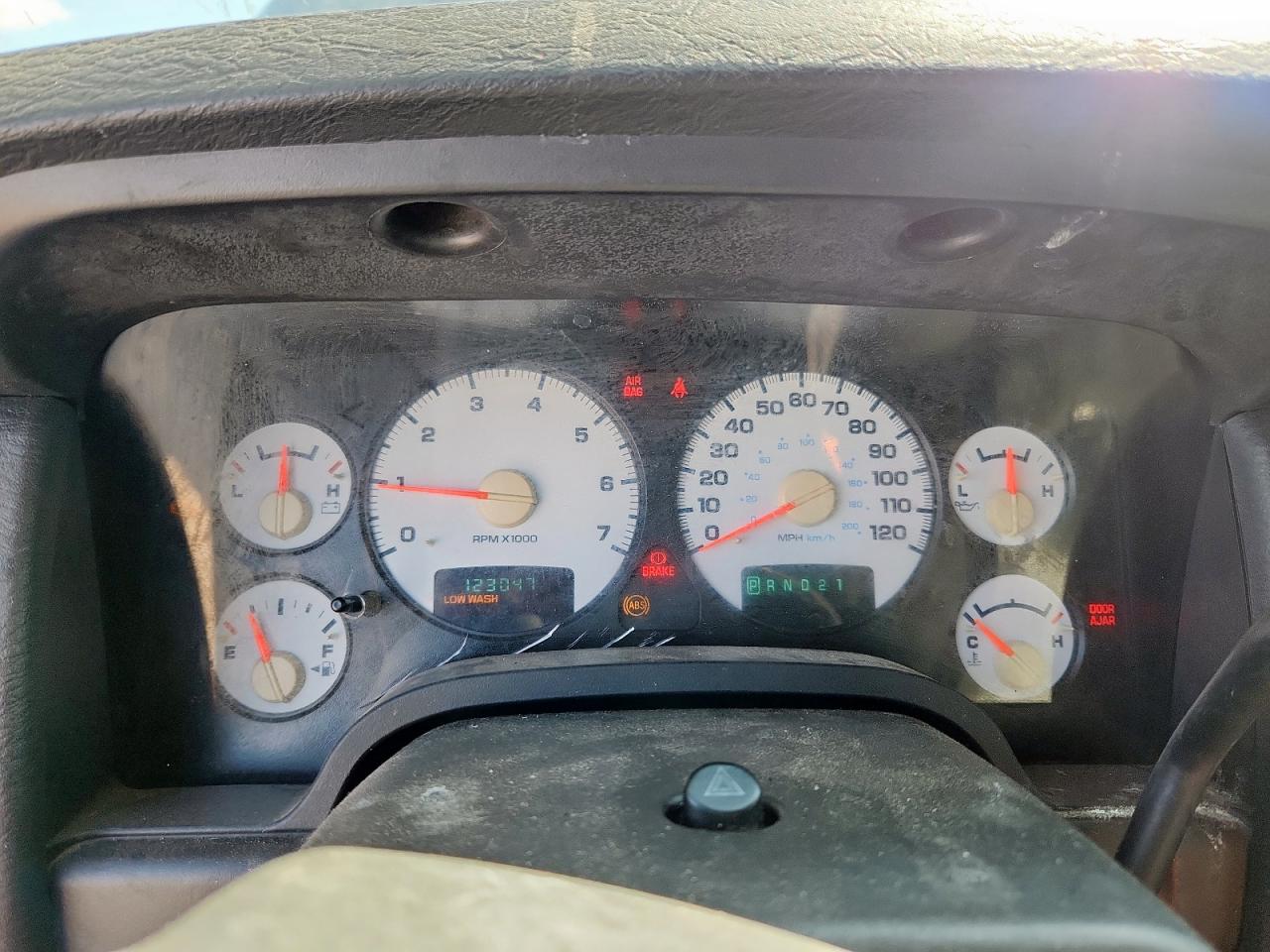 2005 Dodge Ram 1500 St VIN: 1D7HA18N25S320377 Lot: 84011825