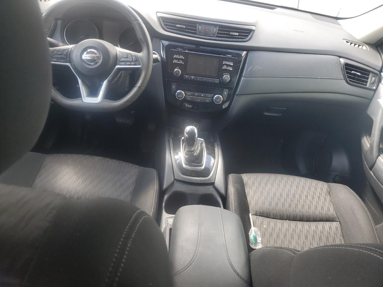 2017 Nissan Rogue S VIN: KNMAT2MT8HP527377 Lot: 84623035