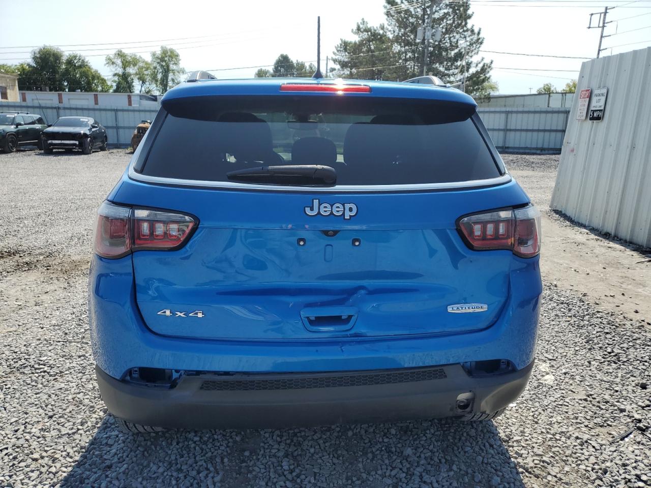 2017 Jeep Compass Latitude VIN: 3C4NJDBB5HT666391 Lot: 72021875