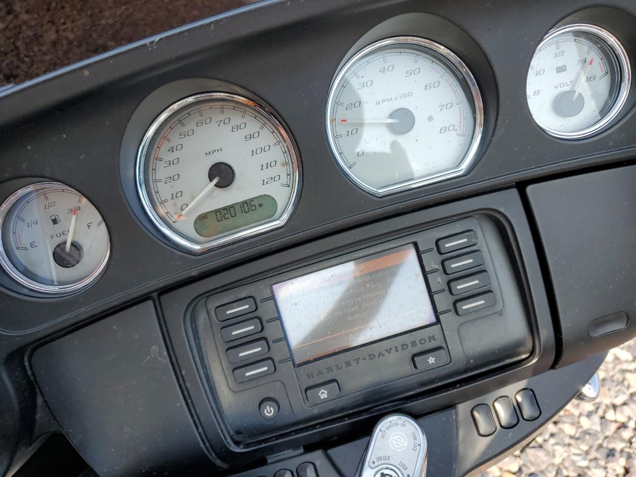 2016 Harley-Davidson Flhx Street Glide VIN: 1HD1KBM14GB689311 Lot: 71482275