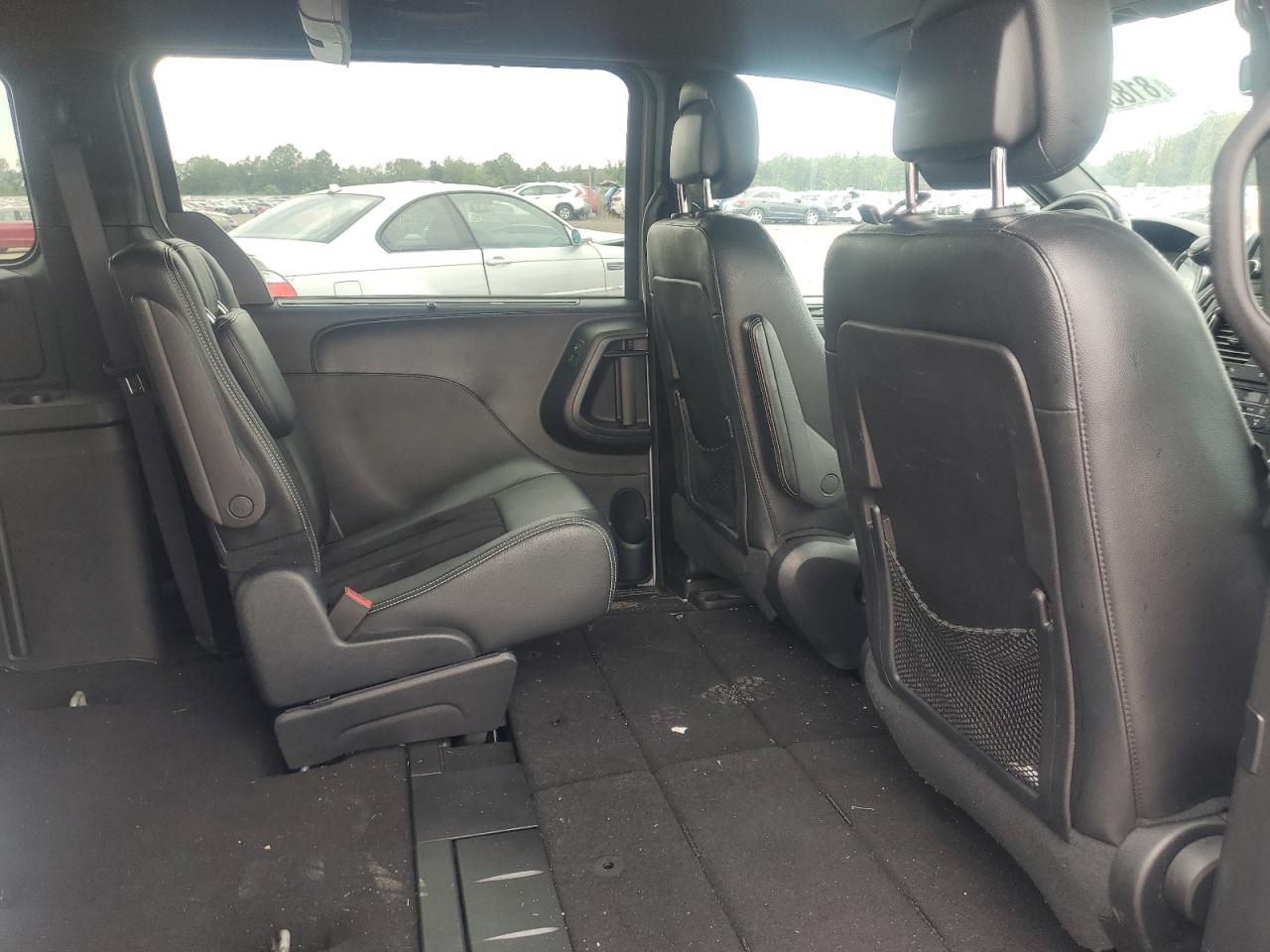 2016 Dodge Grand Caravan Sxt VIN: 2C4RDGCG6GR341688 Lot: 81830075