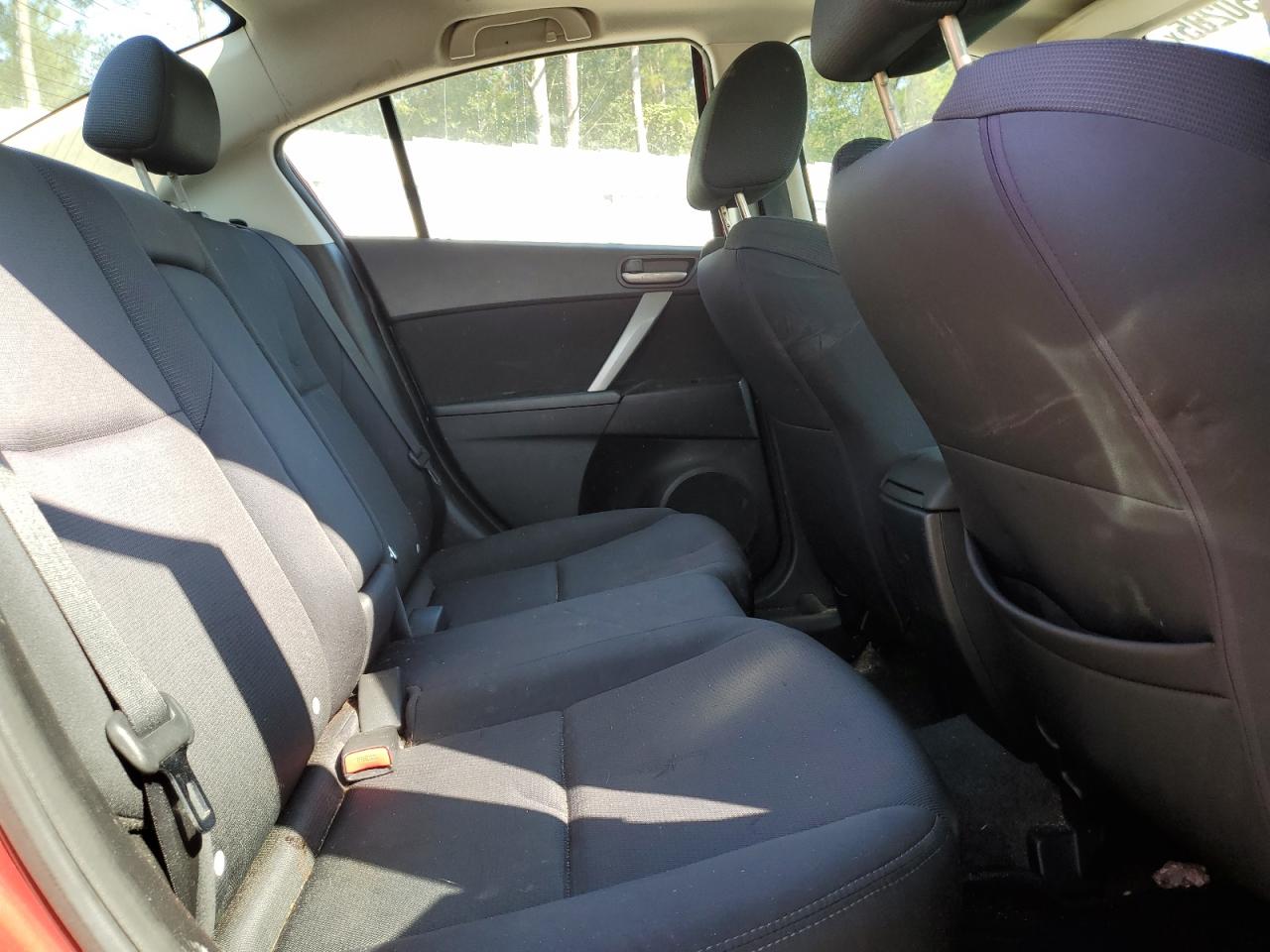 2010 Mazda 3 S VIN: JM1BL1S50A1199559 Lot: 80550205