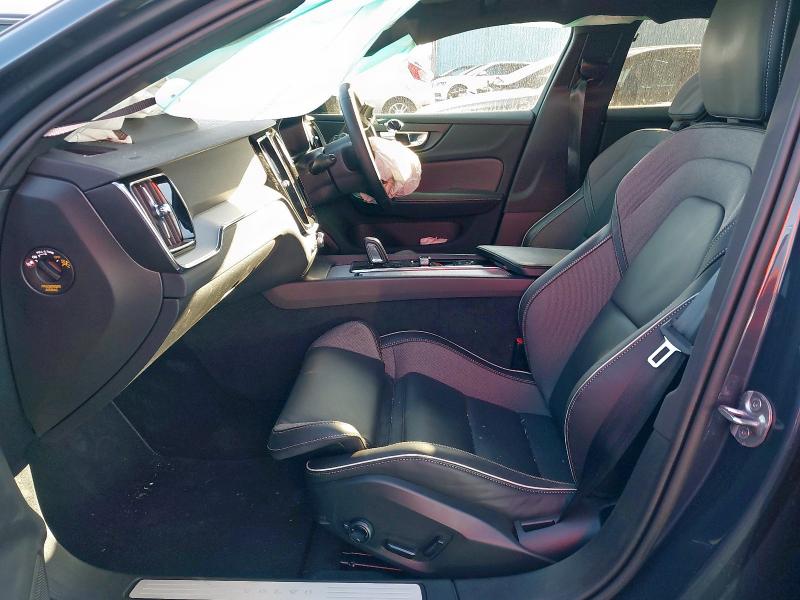 2022 VOLVO V60 R-DESIGN B6 MHEV AWD 