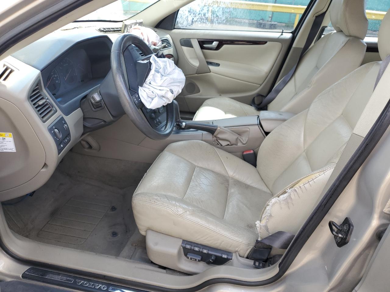 2003 Volvo S60 2.5T VIN: YV1RH59H232264281 Lot: 72087745