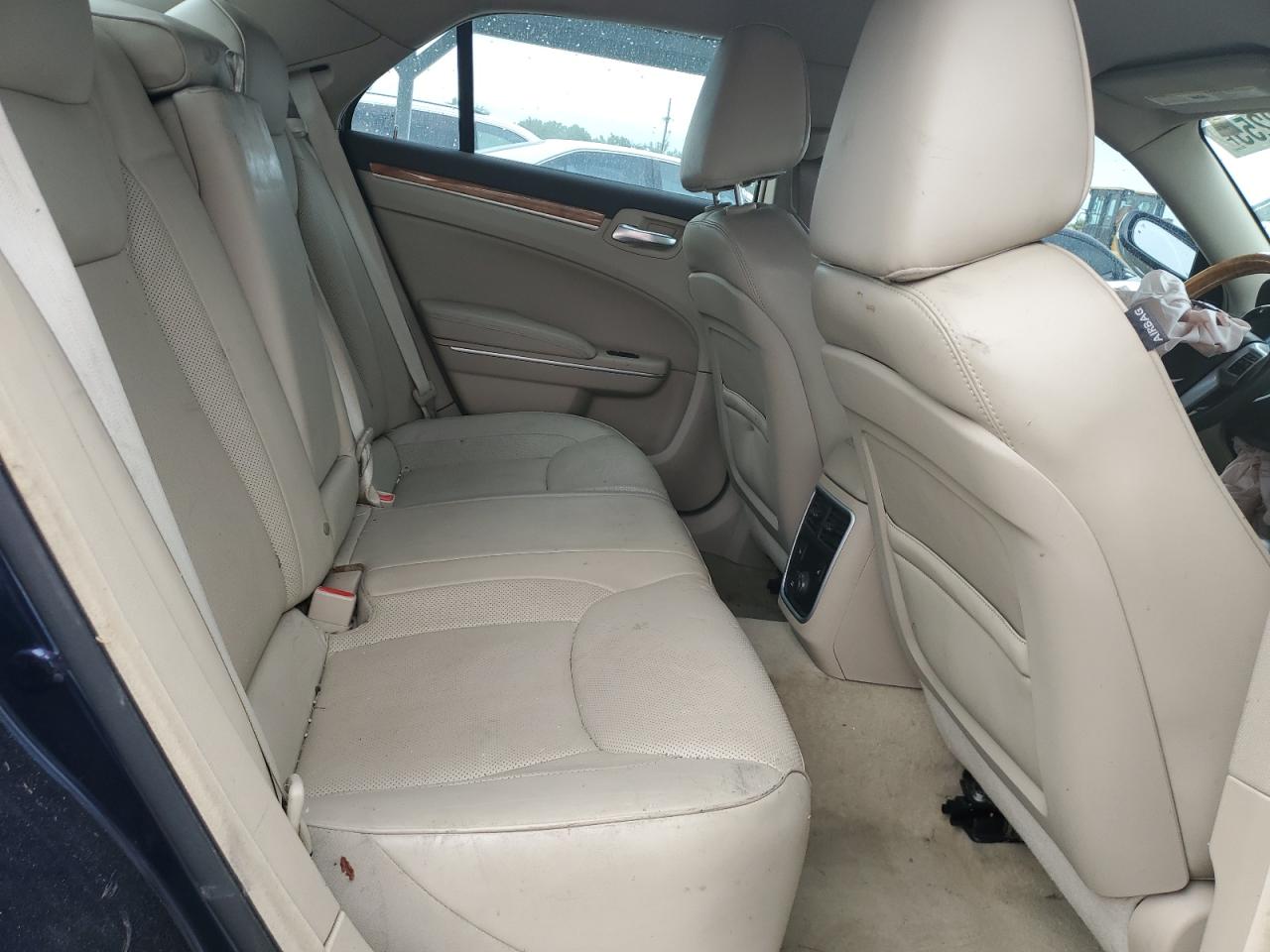 2014 Chrysler 300C VIN: 2C3CCAEG1EH308561 Lot: 69813255