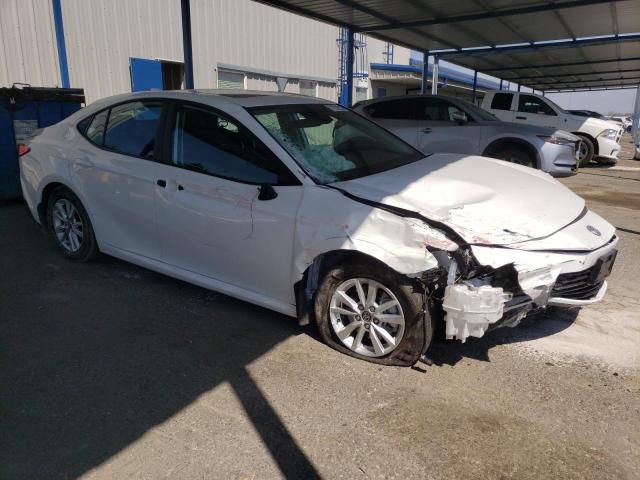  TOYOTA CAMRY 2025 Белы