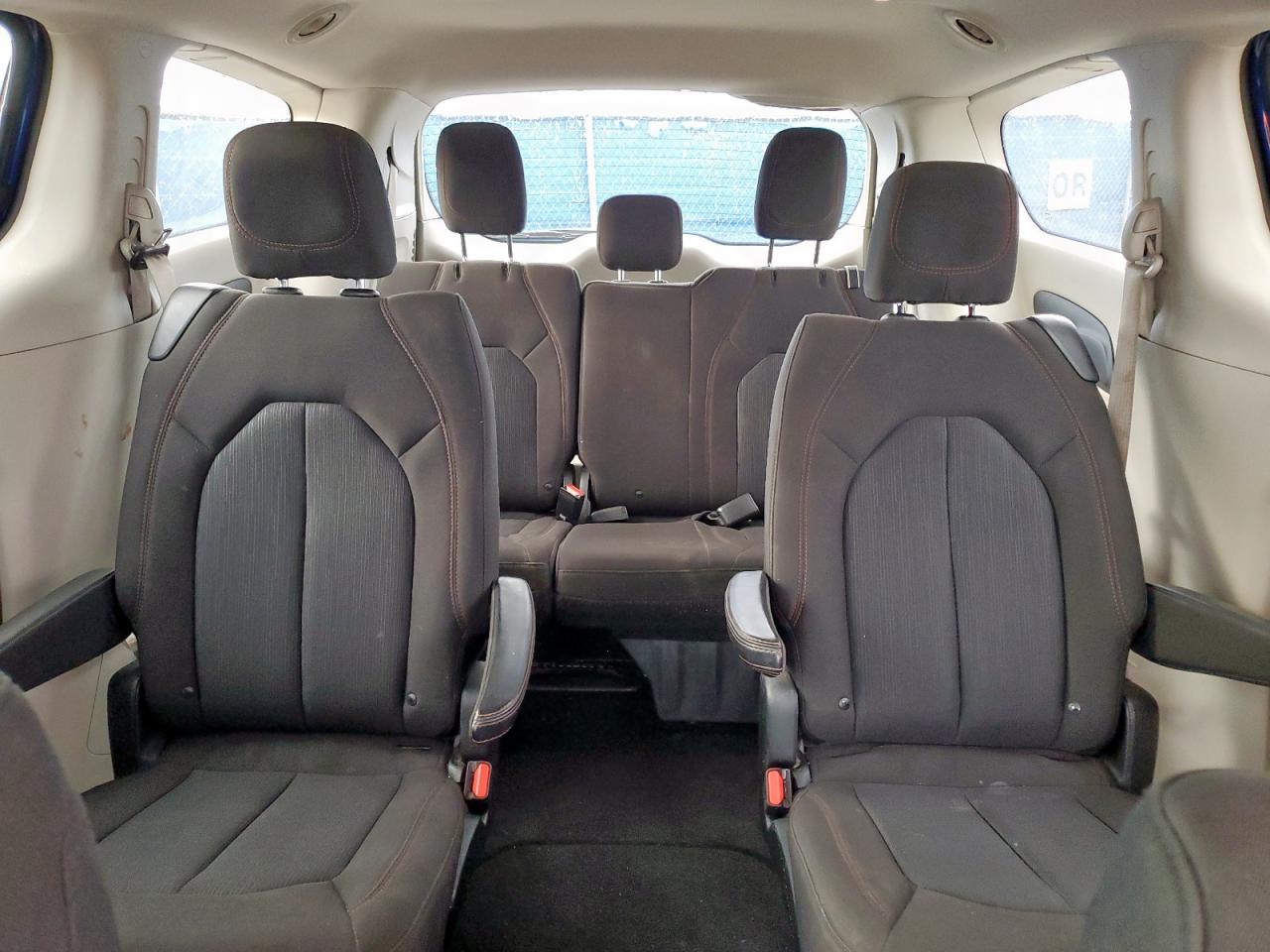 2020 Chrysler Pacifica Touring VIN: 2C4RC1FG4LR138790 Lot: 81315485