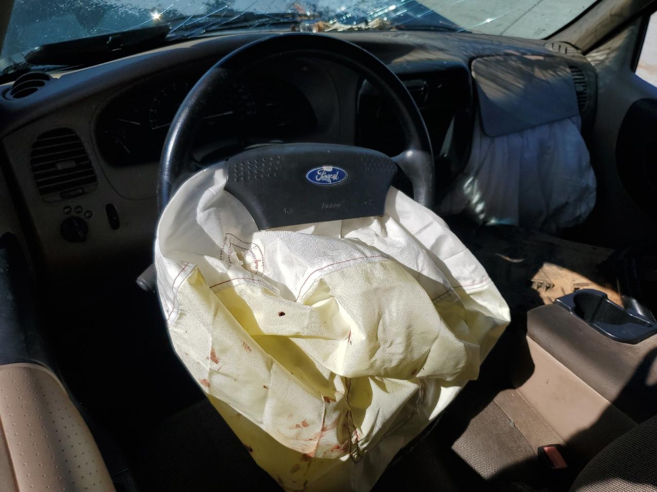 2002 Ford Ranger VIN: 1FTYR10D62PB33969 Lot: 80441105