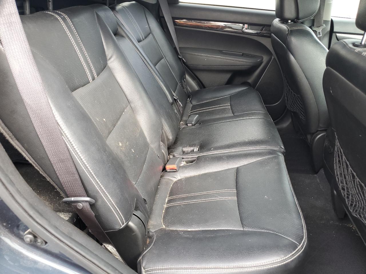 2011 Kia Sorento Base VIN: 5XYKT3A12BG129914 Lot: 80324865