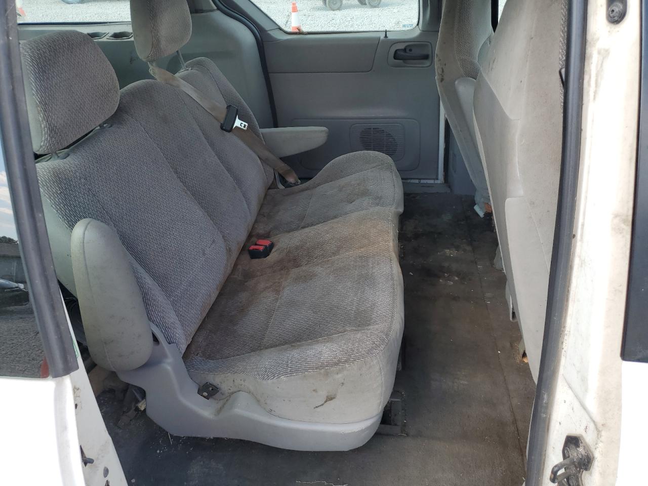 2001 Ford Windstar Wagon VIN: 2FMZA5043YBD06829 Lot: 80961835