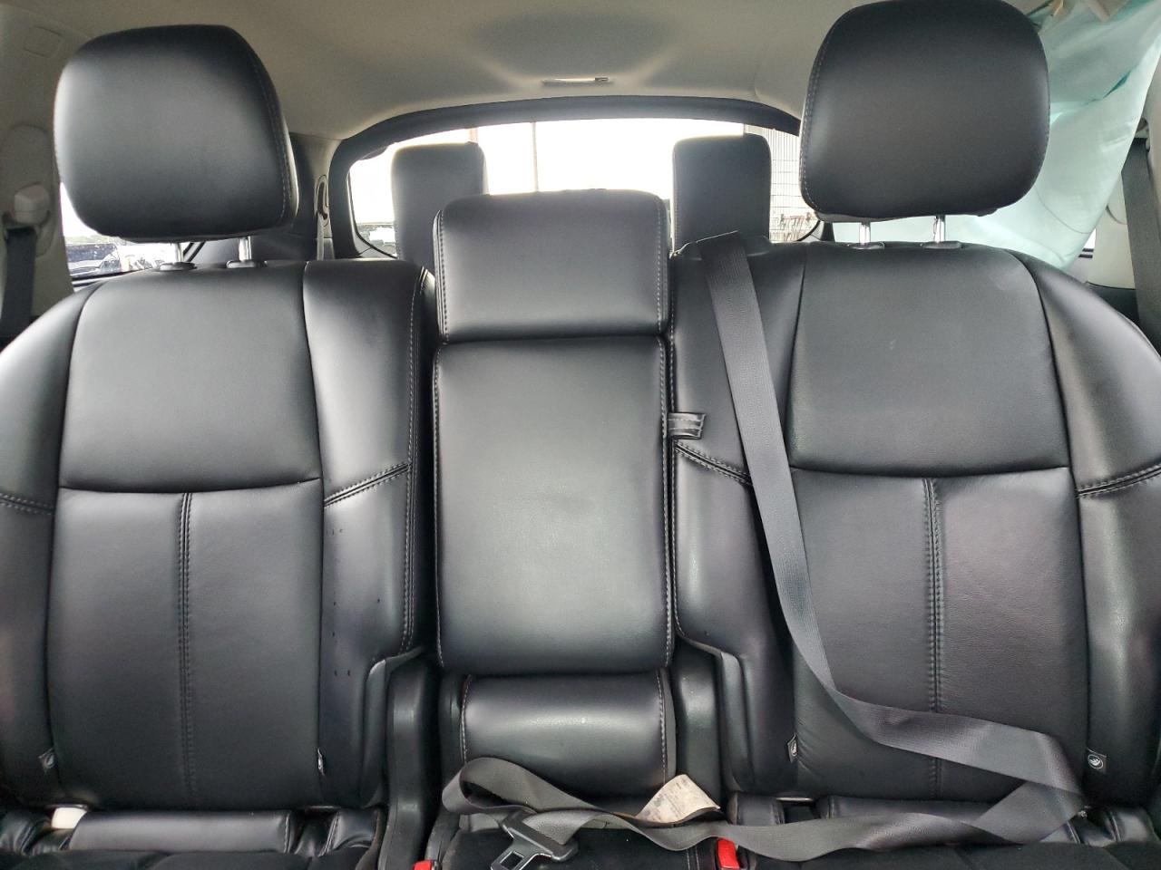 2019 Nissan Pathfinder S VIN: 5N1DR2MN8KC612100 Lot: 81390375