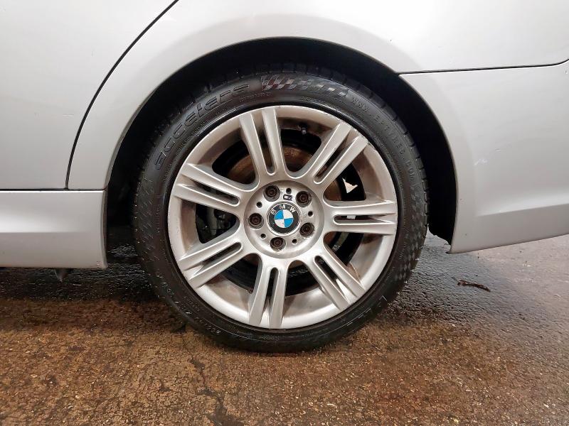 2011 BMW 318D M SPORT 