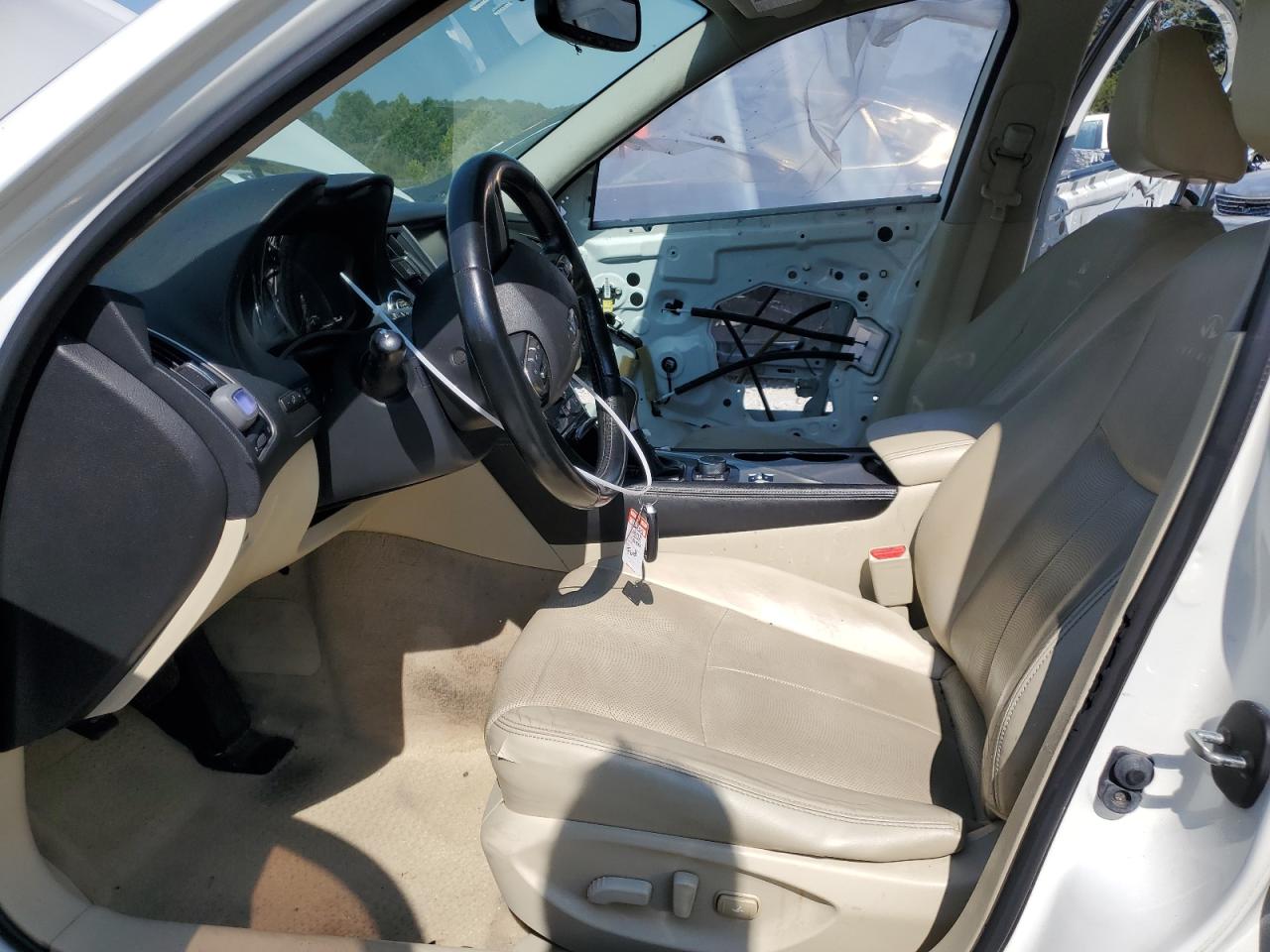 2014 Infiniti Q50 Base VIN: JN1BV7AP3EM687153 Lot: 80360405