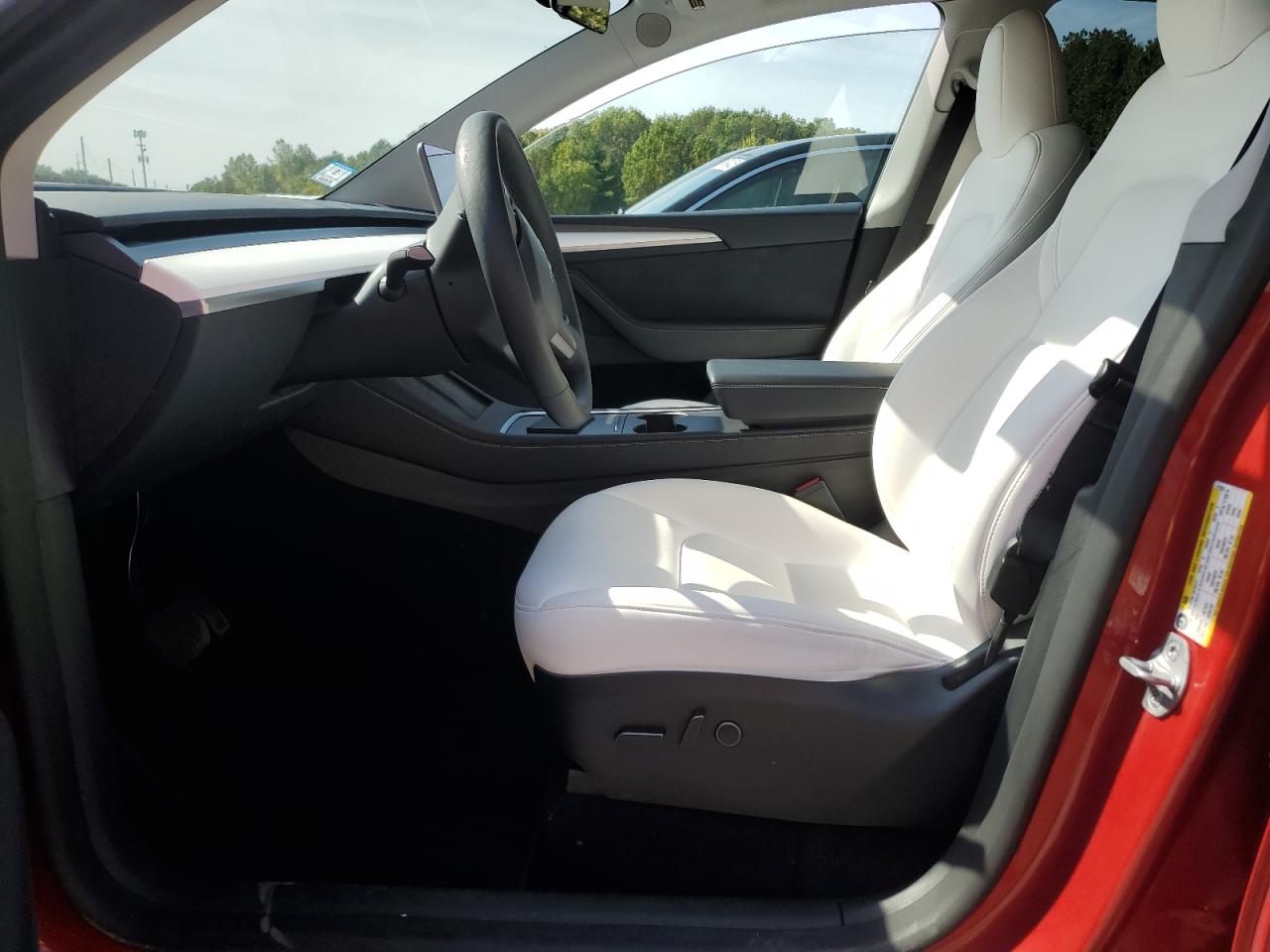 2023 Tesla Model Y VIN: 7SAYGDEE7PA171379 Lot: 84025795