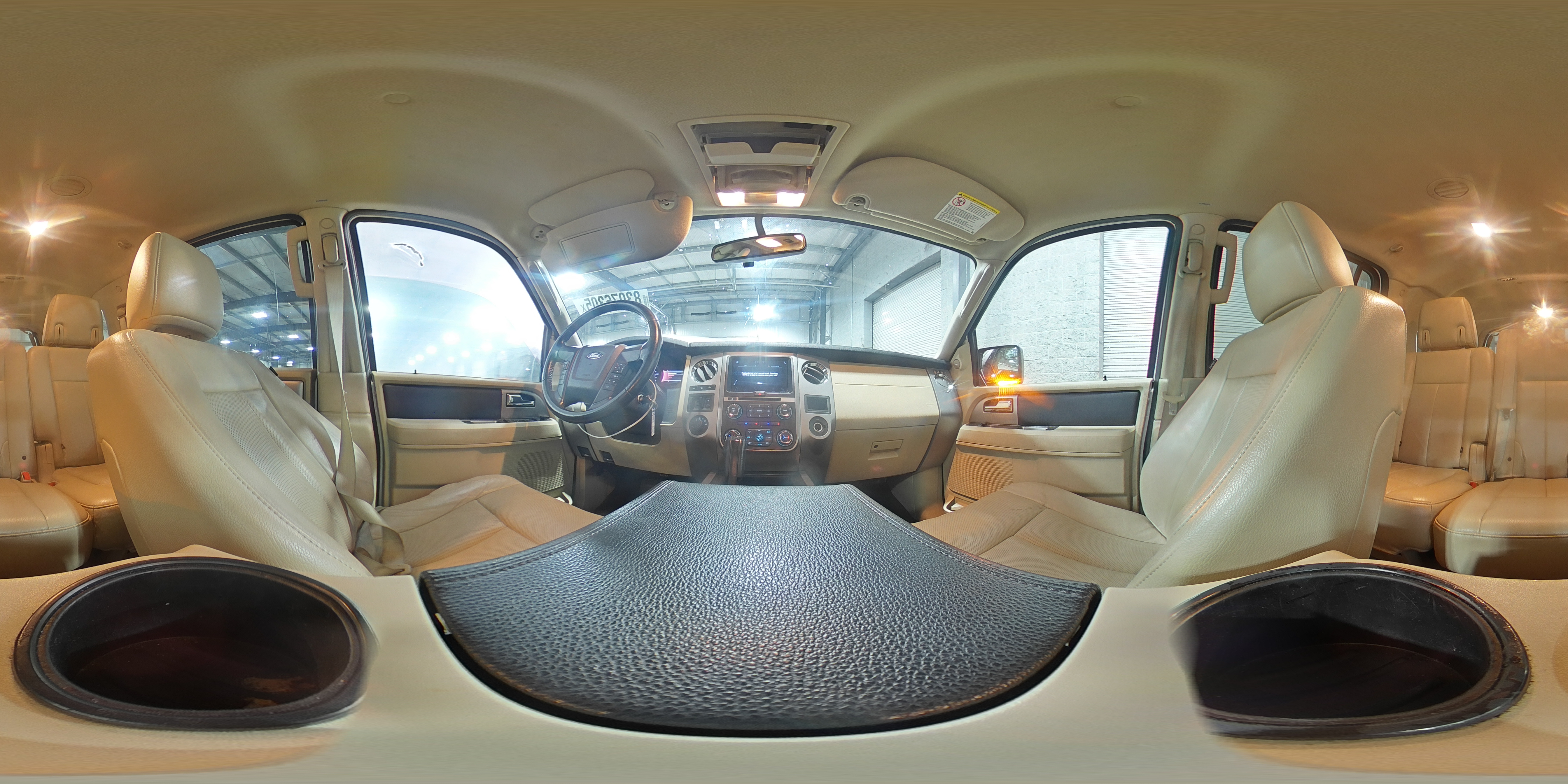 2016 Ford Expedition Xlt VIN: 1FMJU1JT3GEF50549 Lot: 83976305