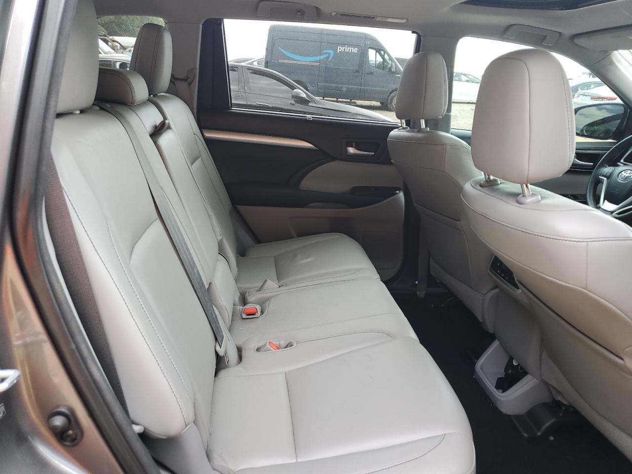 2014 Toyota Highlander Xle VIN: 5TDKKRFH6ES037370 Lot: 81000015