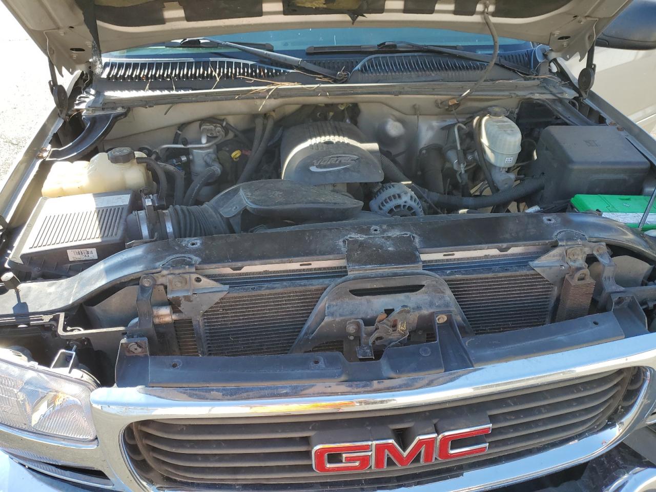 2004 GMC Sierra K2500 Heavy Duty VIN: 1GTHK29UX4E334155 Lot: 81437105