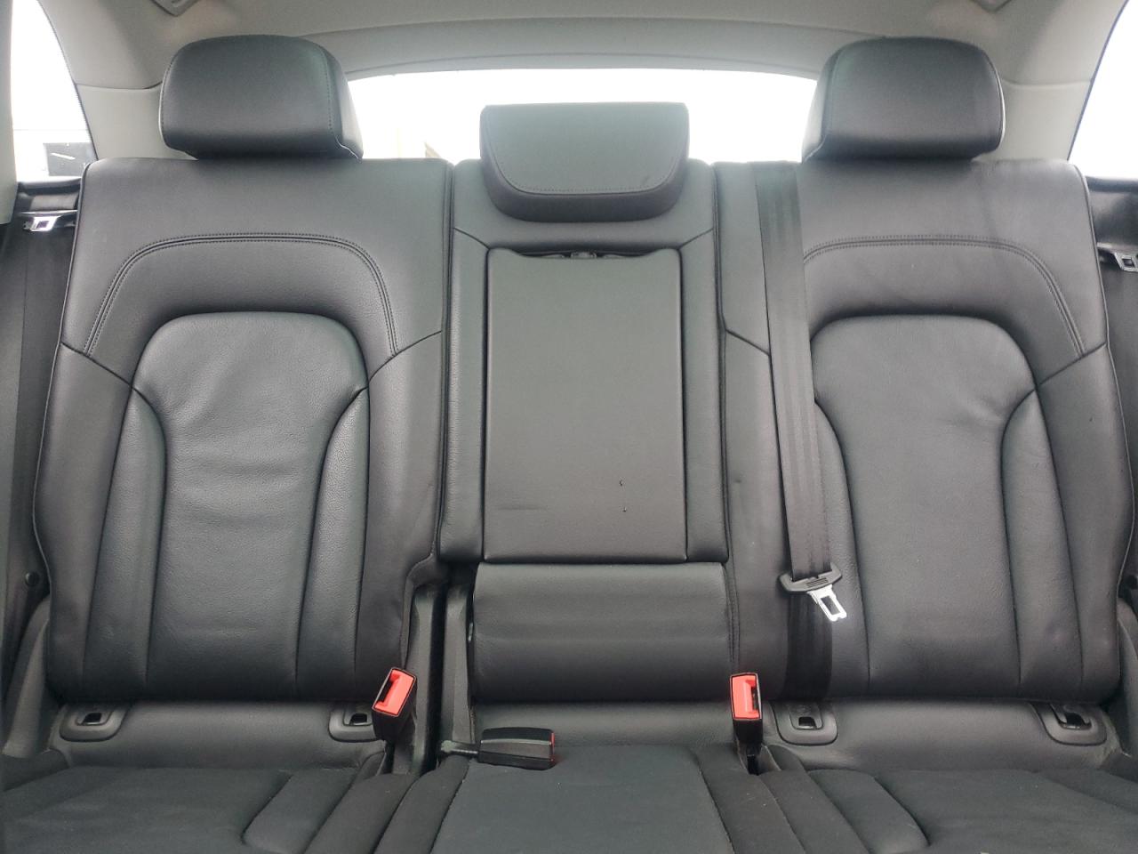 2017 Audi Q5 Premium VIN: WA1C2AFP4HA098077 Lot: 83850195