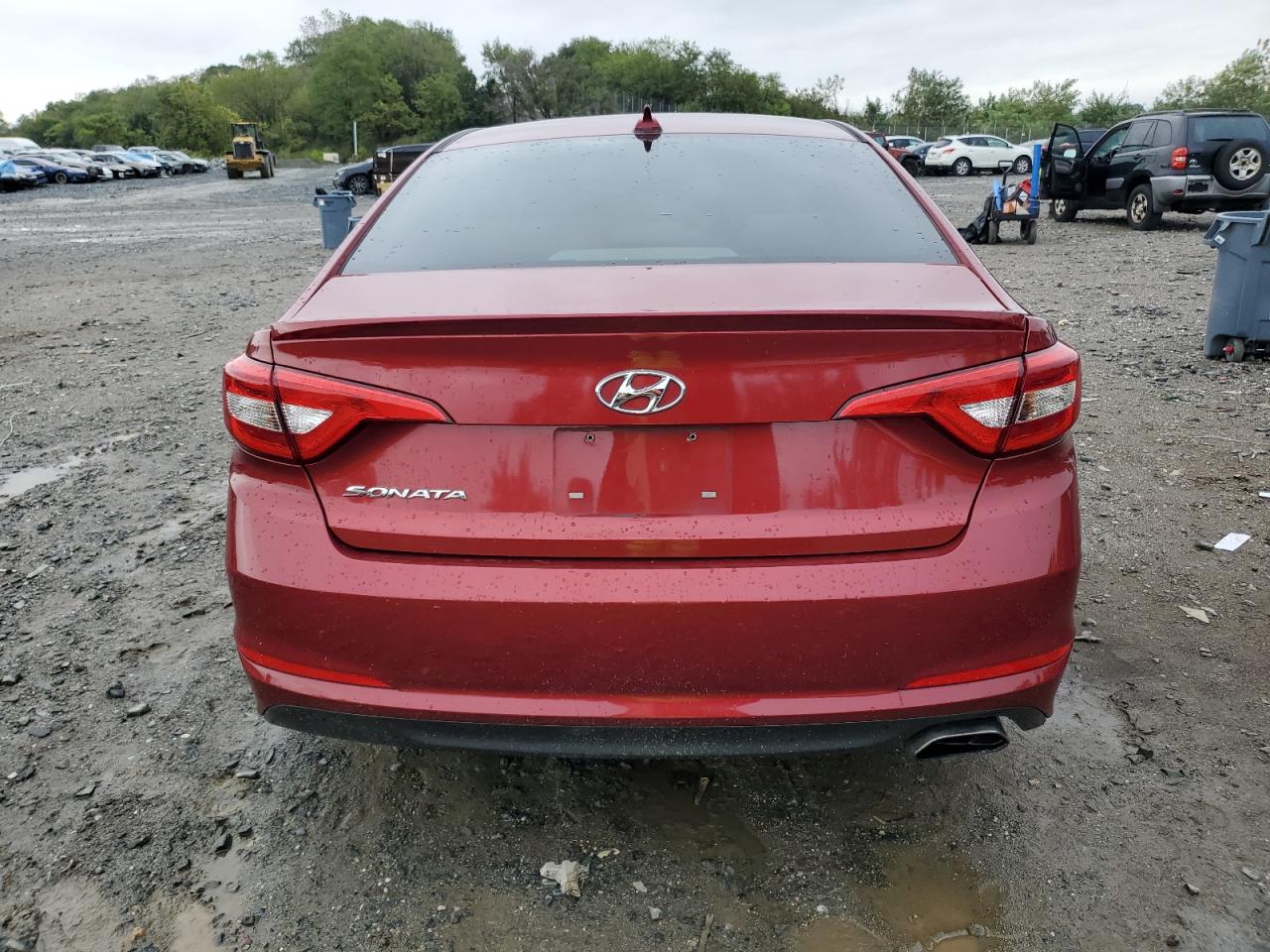 2015 Hyundai Sonata Se VIN: 5NPE24AF8FH221660 Lot: 71840905