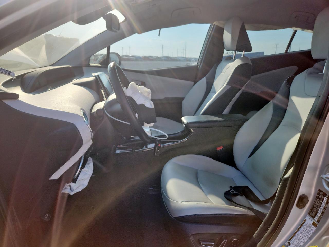 2018 Toyota Prius VIN: JTDKARFU3J3547218 Lot: 81081495